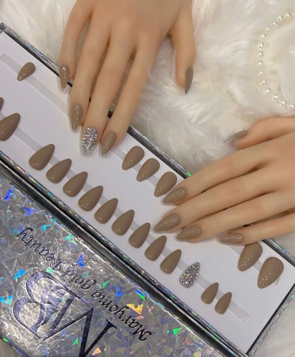 Brownish Grey & Glitters