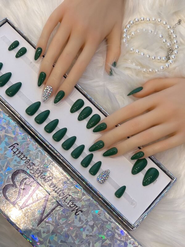Dark Green & Glitters