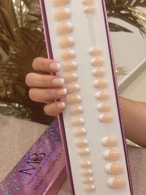 oval French