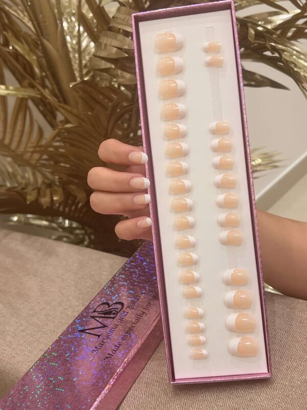 oval French