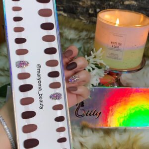 Rosy Finch, Woody Brown & Colorful Glitters