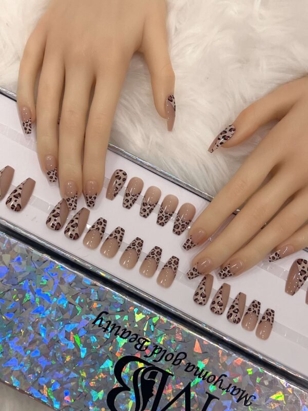 French tiger medium nude base