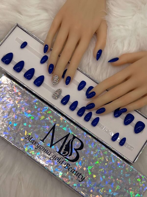dark blue sharp with crystal