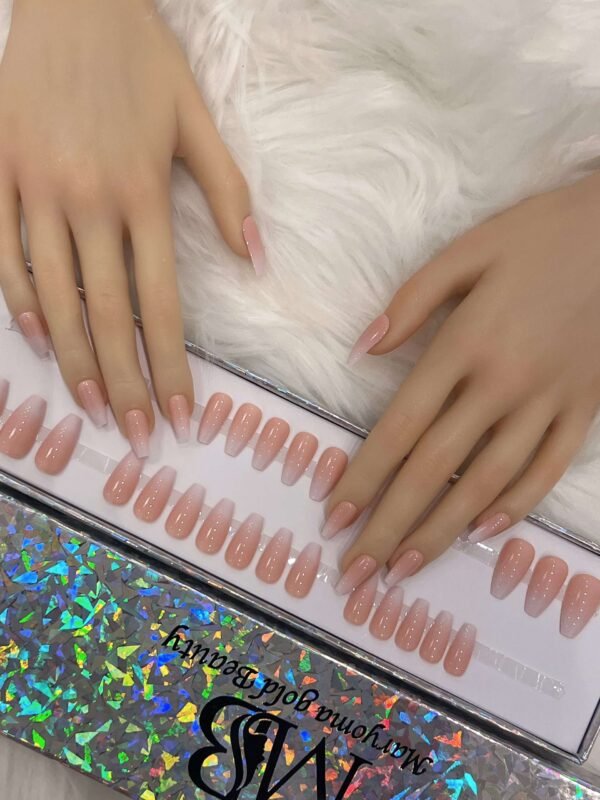 nude base ombre