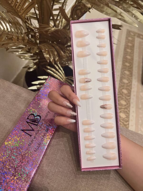 ombre medium coffin with nail art