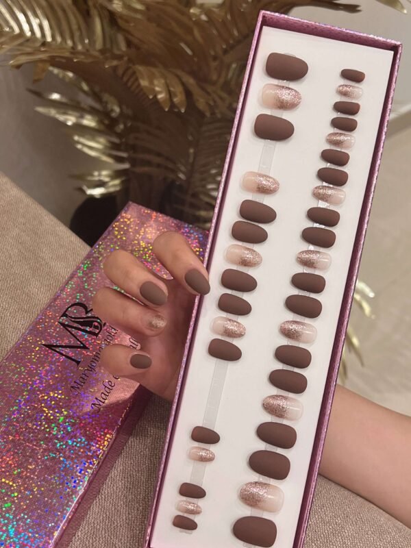 oval brown matt with ombre rose gold