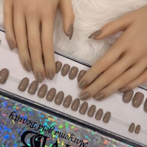 nude oval