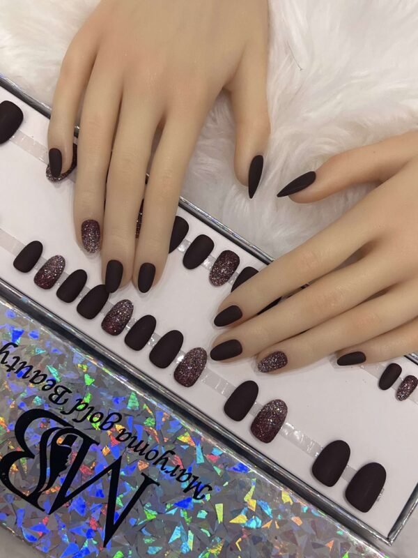 chocolate oval with ombre glitter