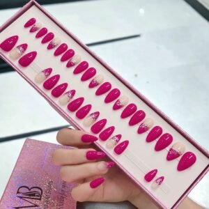حاد وردي وسط مع ديزاين